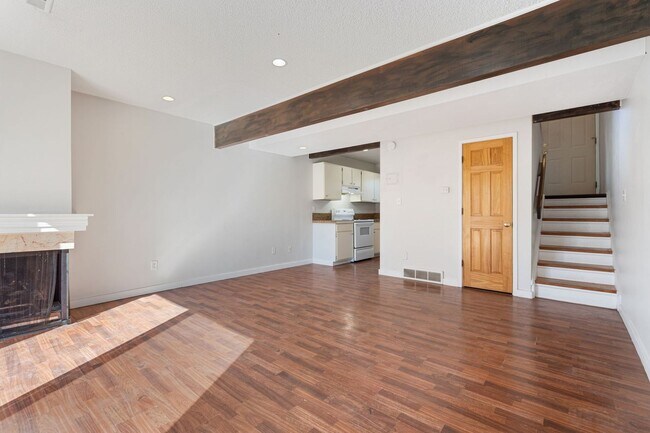 Foto del edificio - 2 bedroom, 1 bathroom in Loveland.