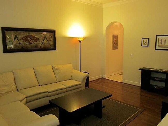 Foto del edificio - 3777 Peachtree Rd NE