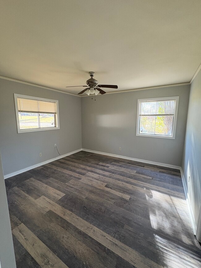 Foto del edificio - 3648 Thomas Ave