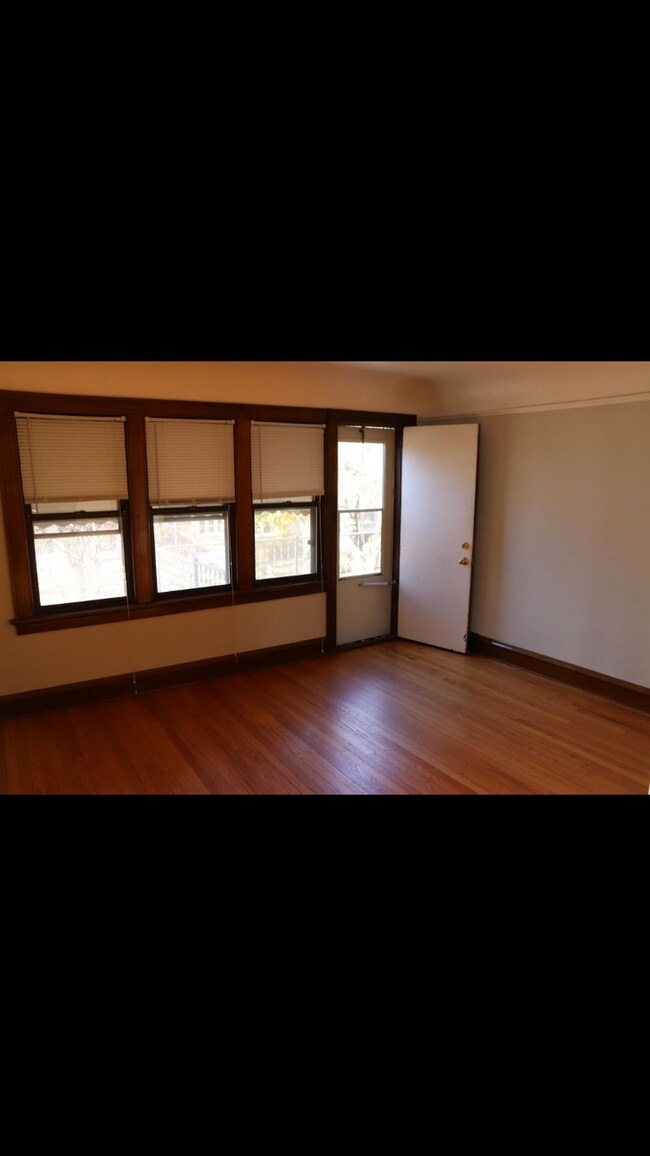 Foto del edificio - 2326 N 63rd St
