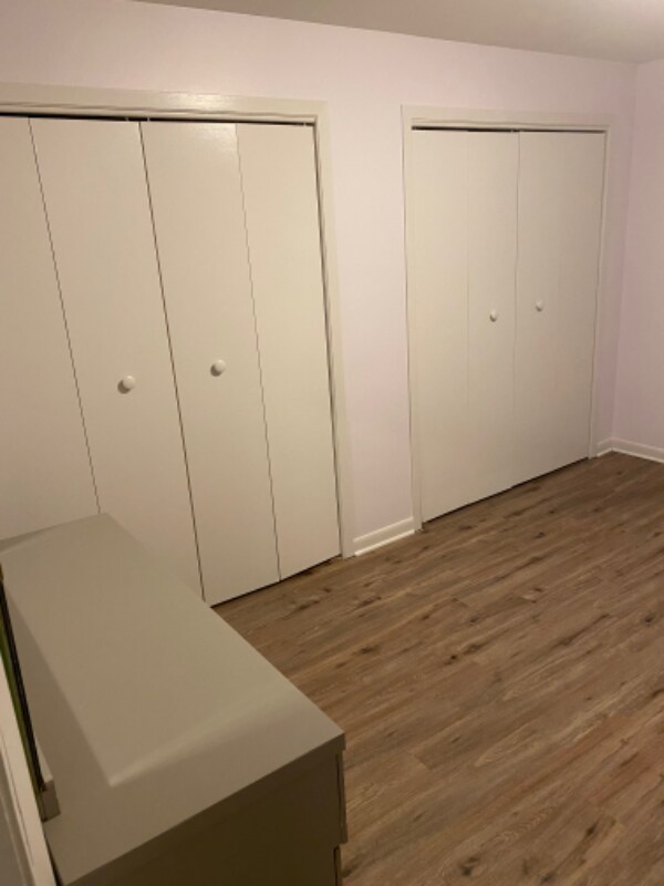 Foto del edificio - 902 Townline Rd