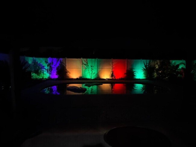 Foto del edificio - 2941 Angler Dr