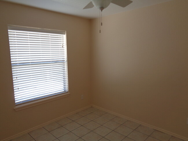 Front Bedroom - 15414 Grass Cay Ct