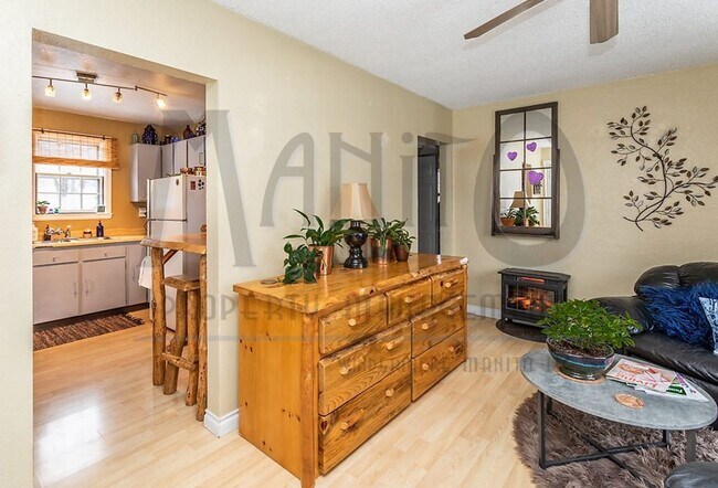 Foto del edificio - Charming Finch Arboretum Home