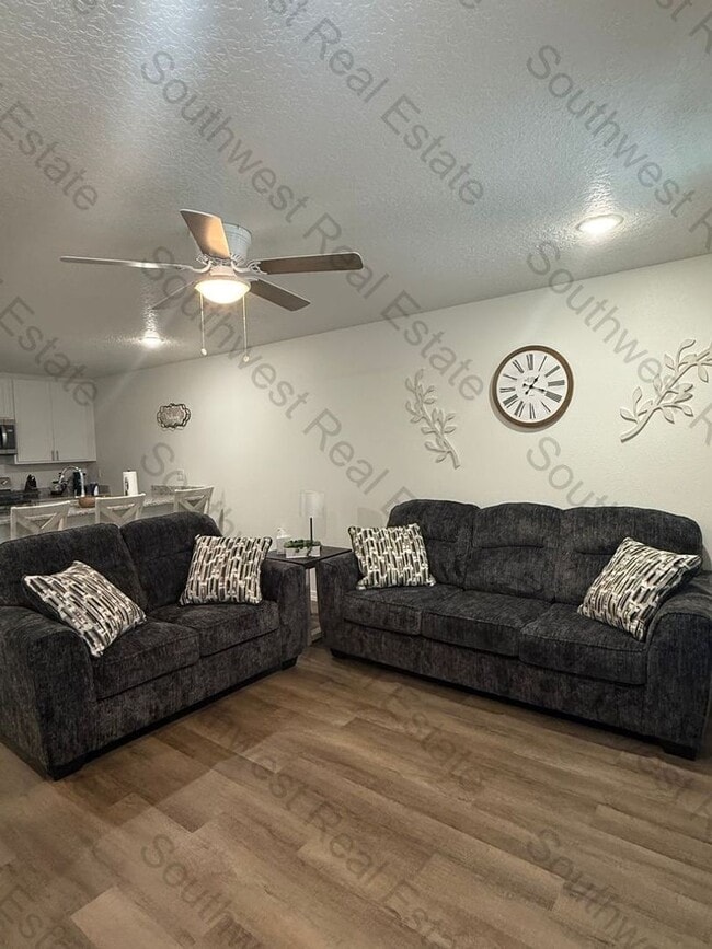 Building Photo - 2105 Bobwhite Ct
