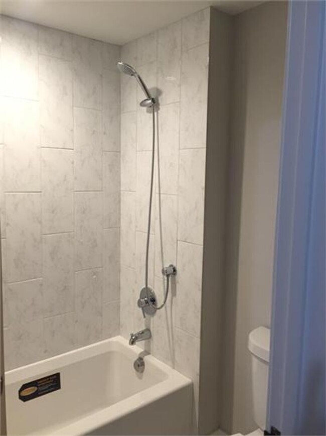 Foto del edificio - 434 Clinton Pl