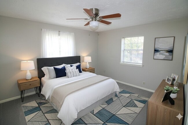 Building Photo - 1305 Adams St