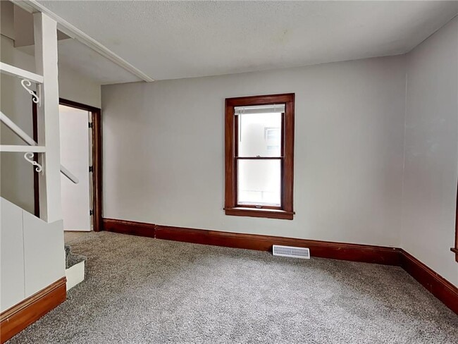 Building Photo - 3848 Major Ave N