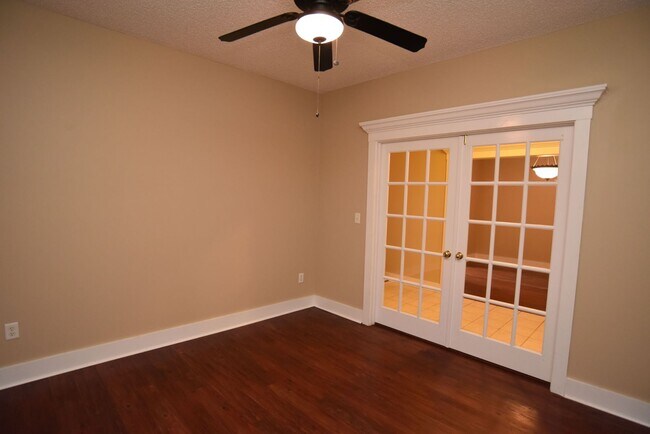 Building Photo - Single Family Home in Richmond Hill 4BR/3Bath