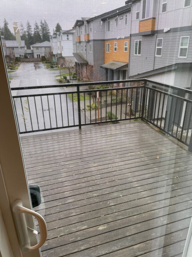 Foto del edificio - Stunning 3 bedroom 2.5 bathroom Townhome in Bothell!