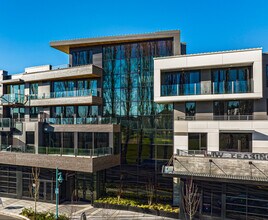 Building Photo - Parque Kirkland