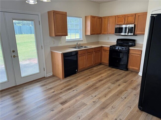 Foto del edificio - 3609 Beacon Ridge