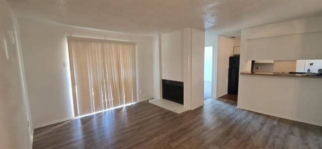 Primary Photo - 8110 Skillman St