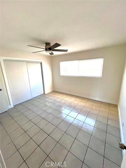 Foto del edificio - 4109 W 5th St