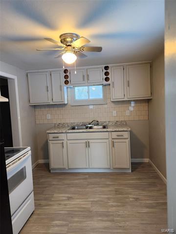 Building Photo - 5872 Vera Jane Dr