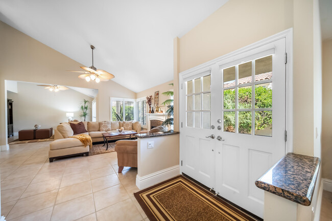 Building Photo - 43512 Via Magellan Dr