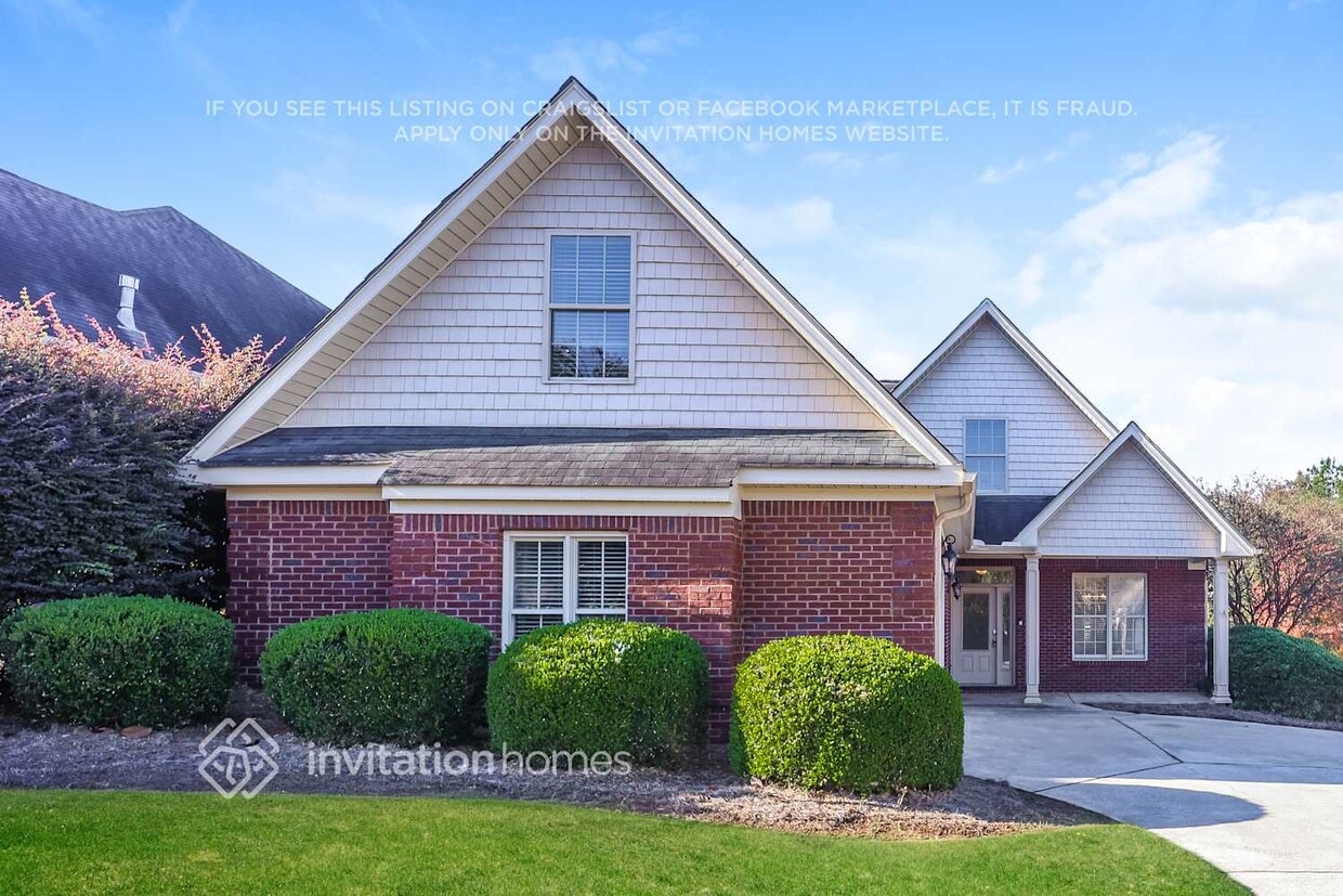 Foto principal - 9207 Golfview Cir