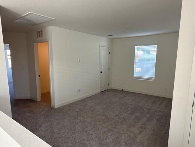 Foto del edificio - New Build 4 Bedroom 3 Bath Home