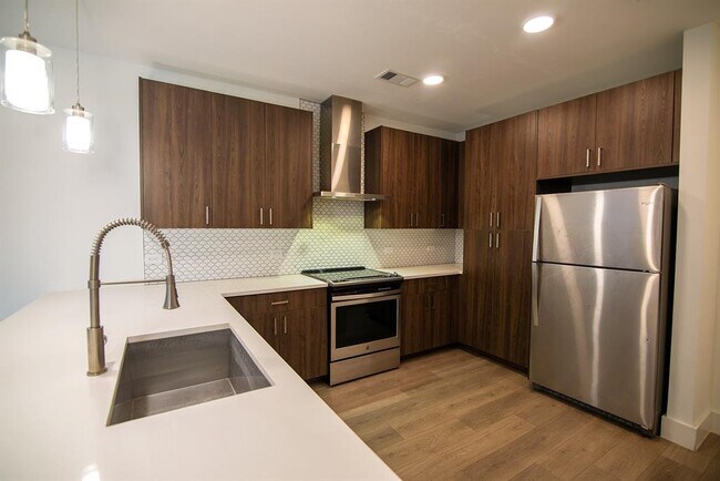 Foto del edificio - 2213 Poquito St