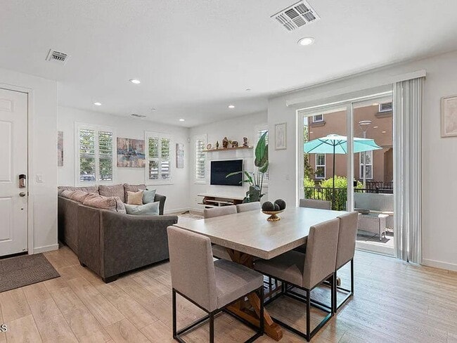 Photo - COMING SOON! 3/2.5 in Morgan Hill House