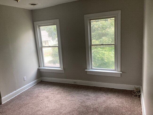 Foto del edificio - 3060 Lawson St