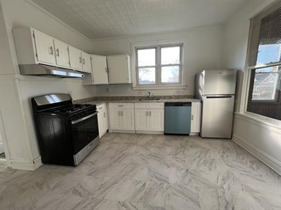 Building Photo - 10456 S Torrence Ave