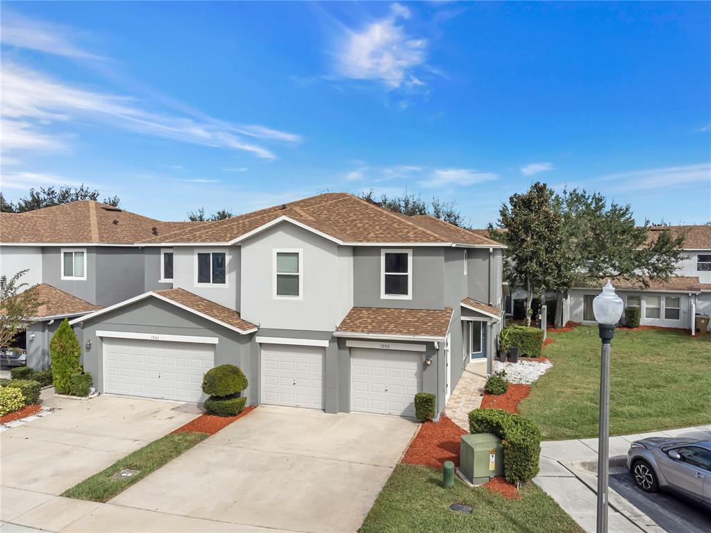 1055 Chalcedony St, Kissimmee, FL 34744 Townhome Rentals in Kissimmee