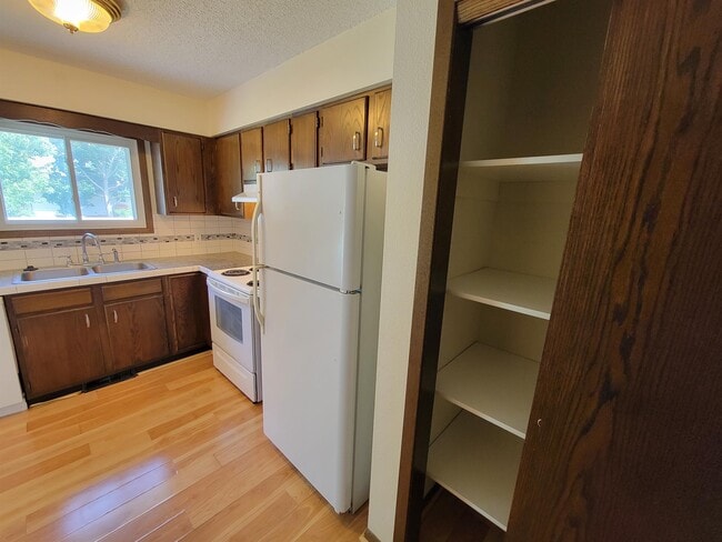 Foto del edificio - 510 Barnett Dr