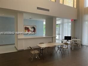 Foto del edificio - 6453 NW 102nd Path