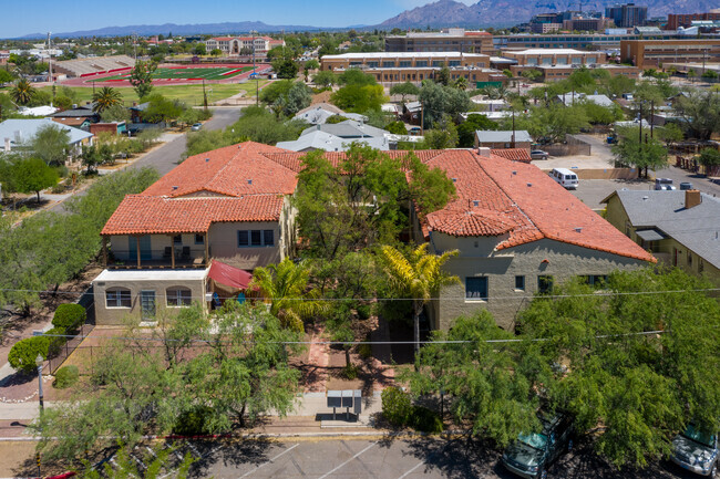 Aerial Photo - Don Martin Apartments