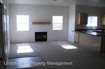 385 E 700 S Unit D 1 Vernal Ut 84078 Condo For Rent In