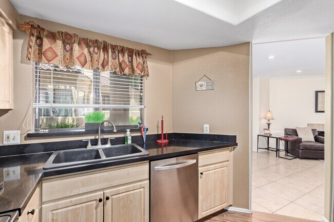 Foto del edificio - 7575 E Indian Bend Rd