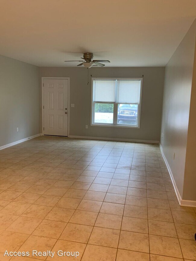 Foto del edificio - 2 br, 2 bath House - 126-1 Summerlin Lane
