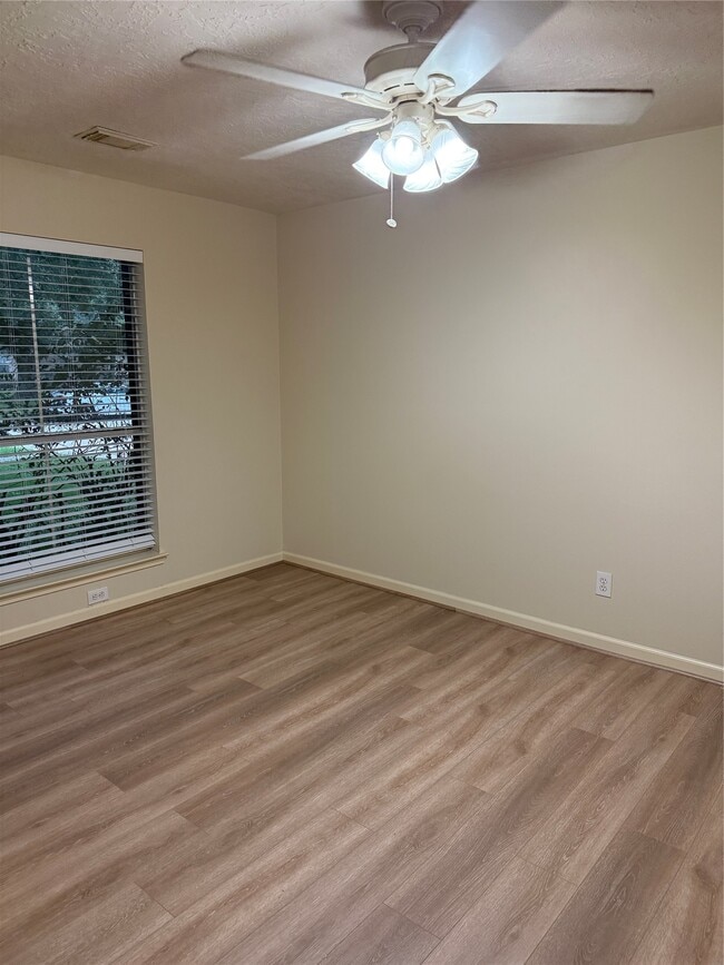 Building Photo - 17314 Glenmorris Dr
