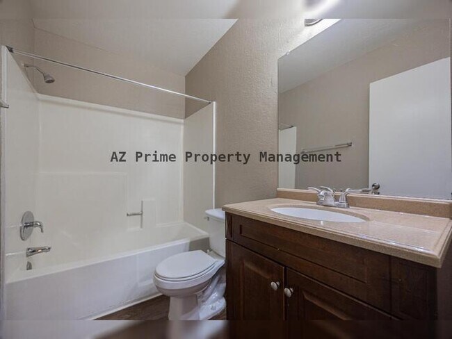 Foto del edificio - 3810 N Maryvale Pkwy