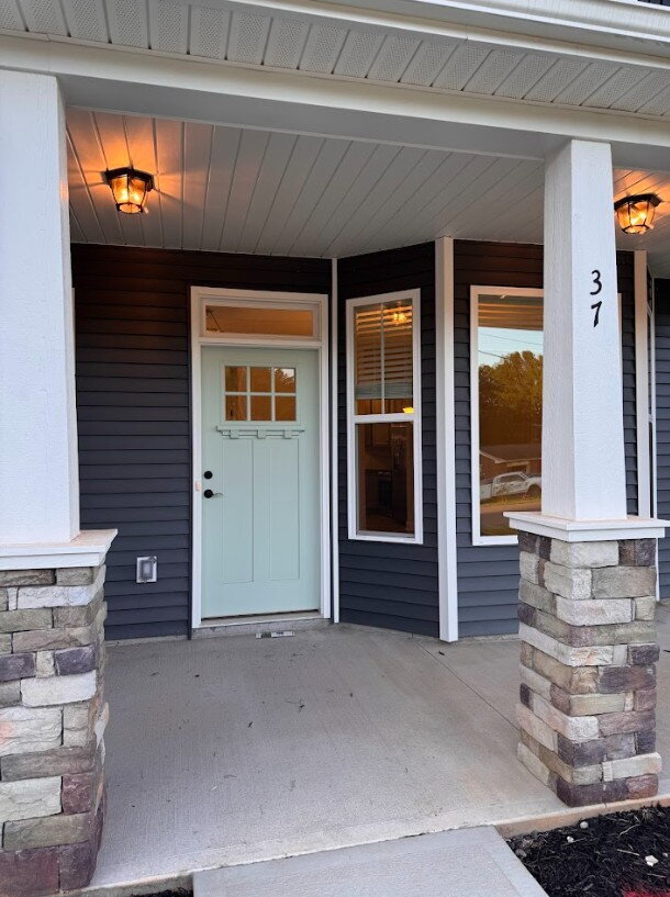 Building Photo - Modern 4-Bed, 2.5-Bath Home in Woodruff – ...