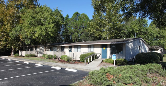 Primary Photo - Jefferson Way