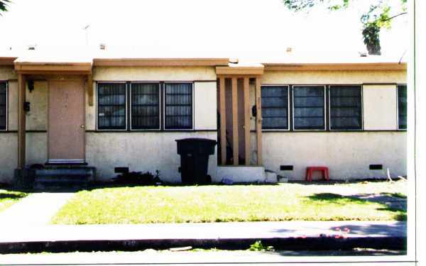 Foto del edificio - 370-372 E Fir Ave