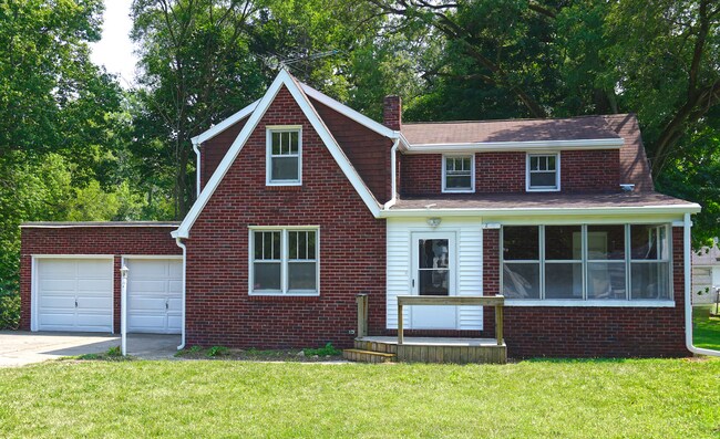 Building Photo - 378 Western Ave