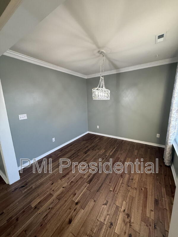 Foto del edificio - 11319 Heartleaf Pl