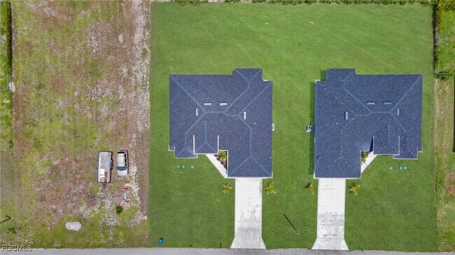 Foto del edificio - 3706 16th St W