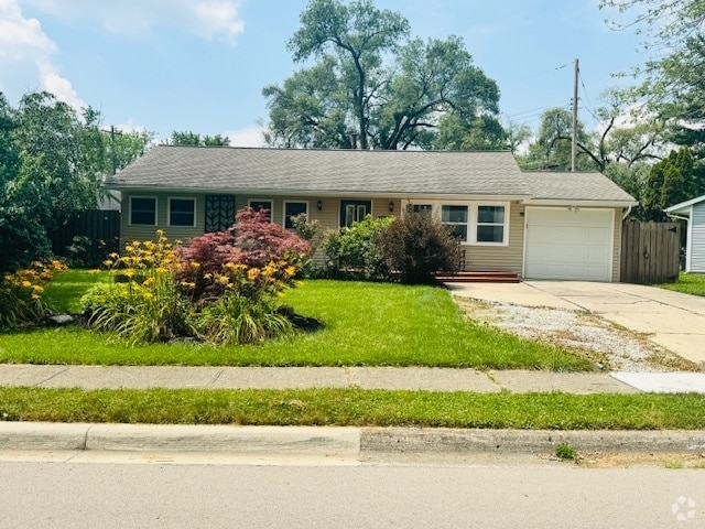 Building Photo - 4313 Alder Dr