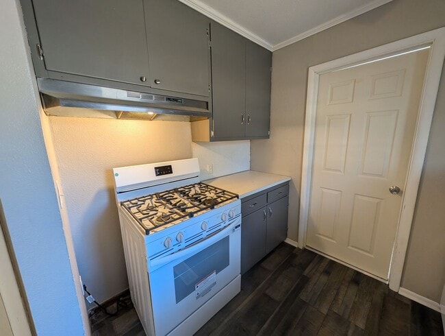 Building Photo - 3 Bedroom house in Pryor