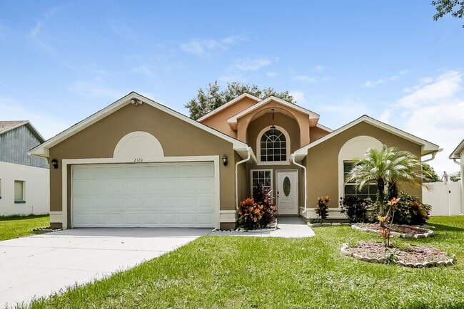 Building Photo - 2120 Cuxham Ct