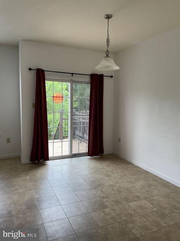 Building Photo - 101 Highland Cir