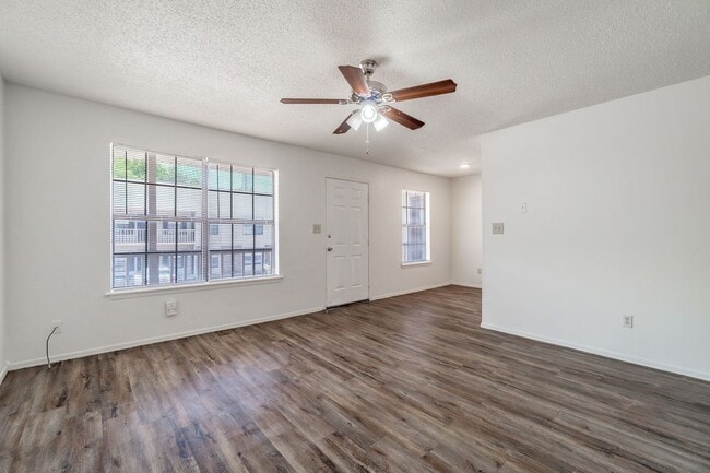 Building Photo - 2024 Baldwin St