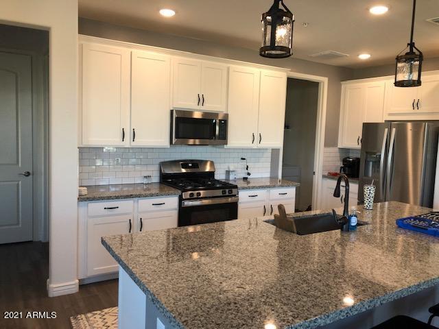 Building Photo - 5100 E Rancho Paloma Dr