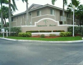 Building Photo - 3271 Sabal Palm Manor
