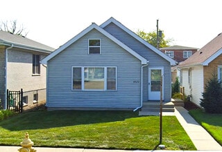 4429 N Sayre Ave