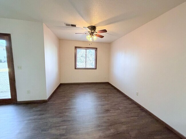 Foto del edificio - Courtyard Townhomes